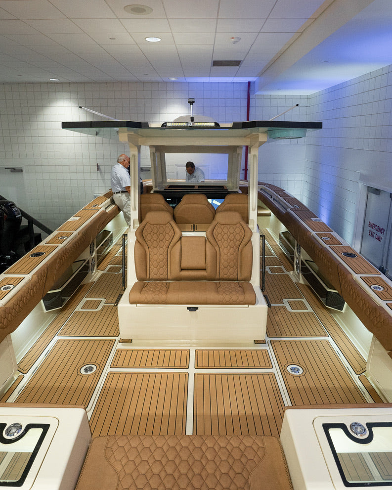 30 feet catamaran